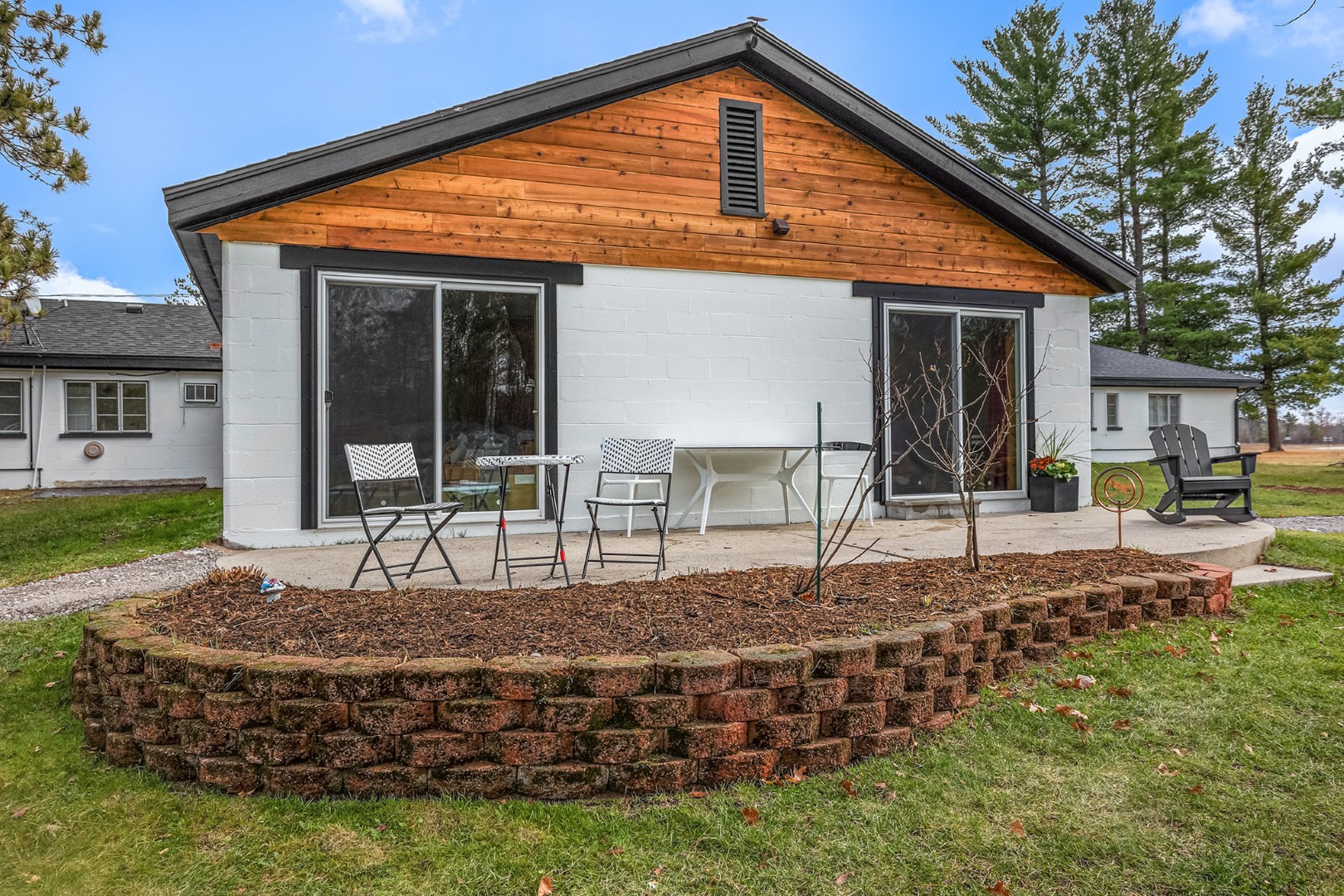 Modern house patio with outdoor seating