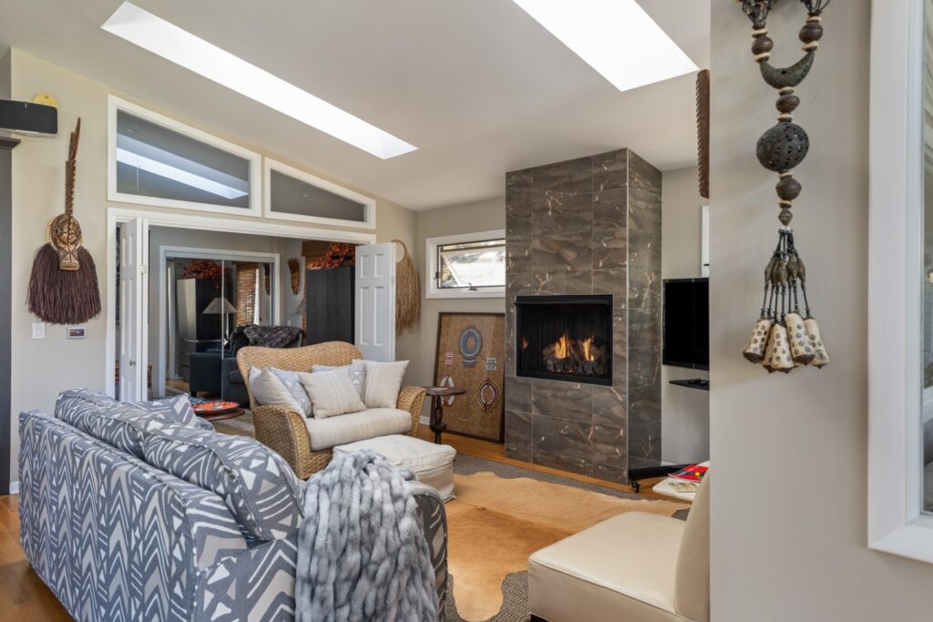 Modern living room with fireplace and cozy seating