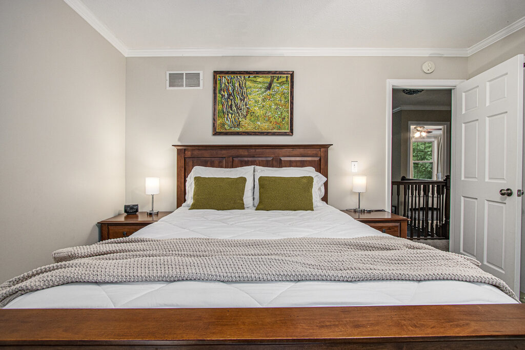 Cozy bedroom with bed and nightstands