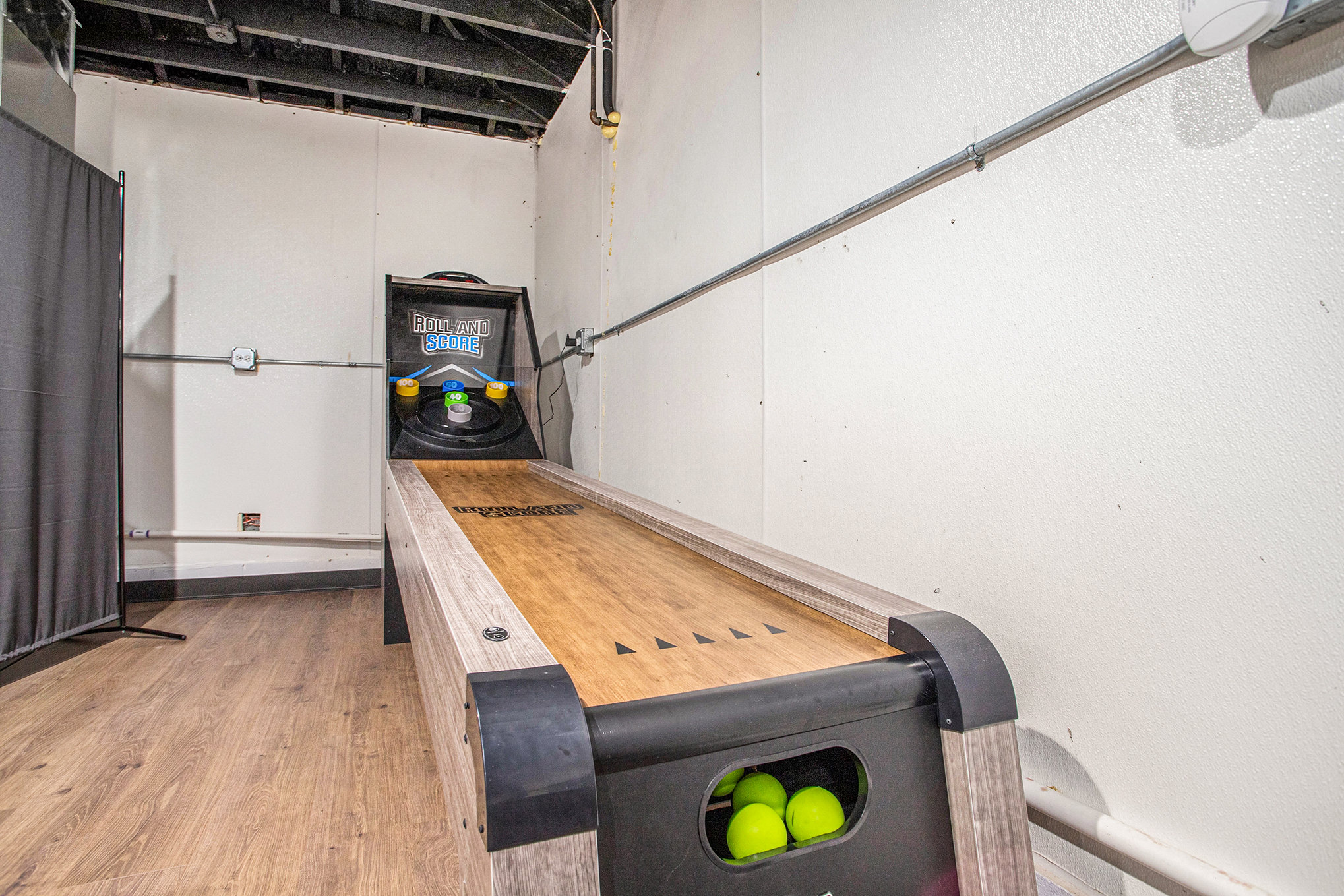 Roll and Score arcade game in playroom